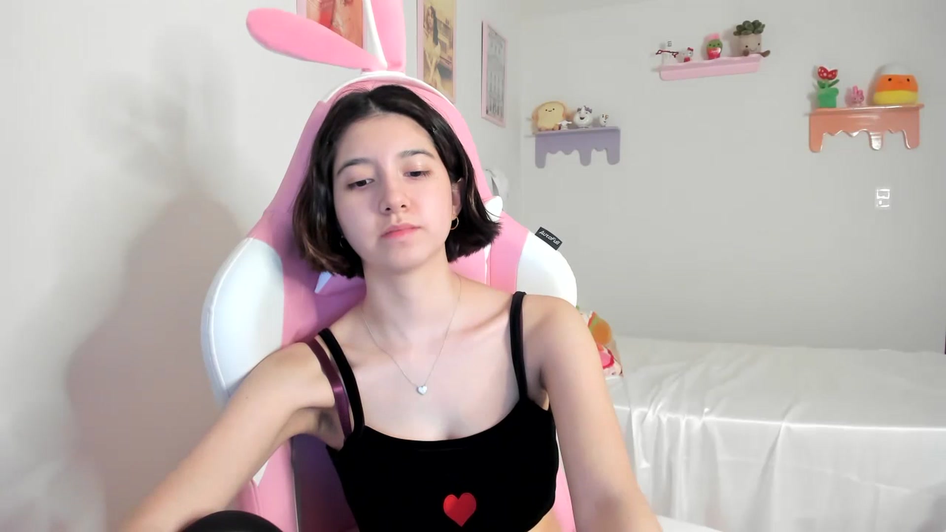 Gallery image thumbnail from Cherrycute666's myfreecams stream on, 07/09/2023, 23:09 image 3 of 20