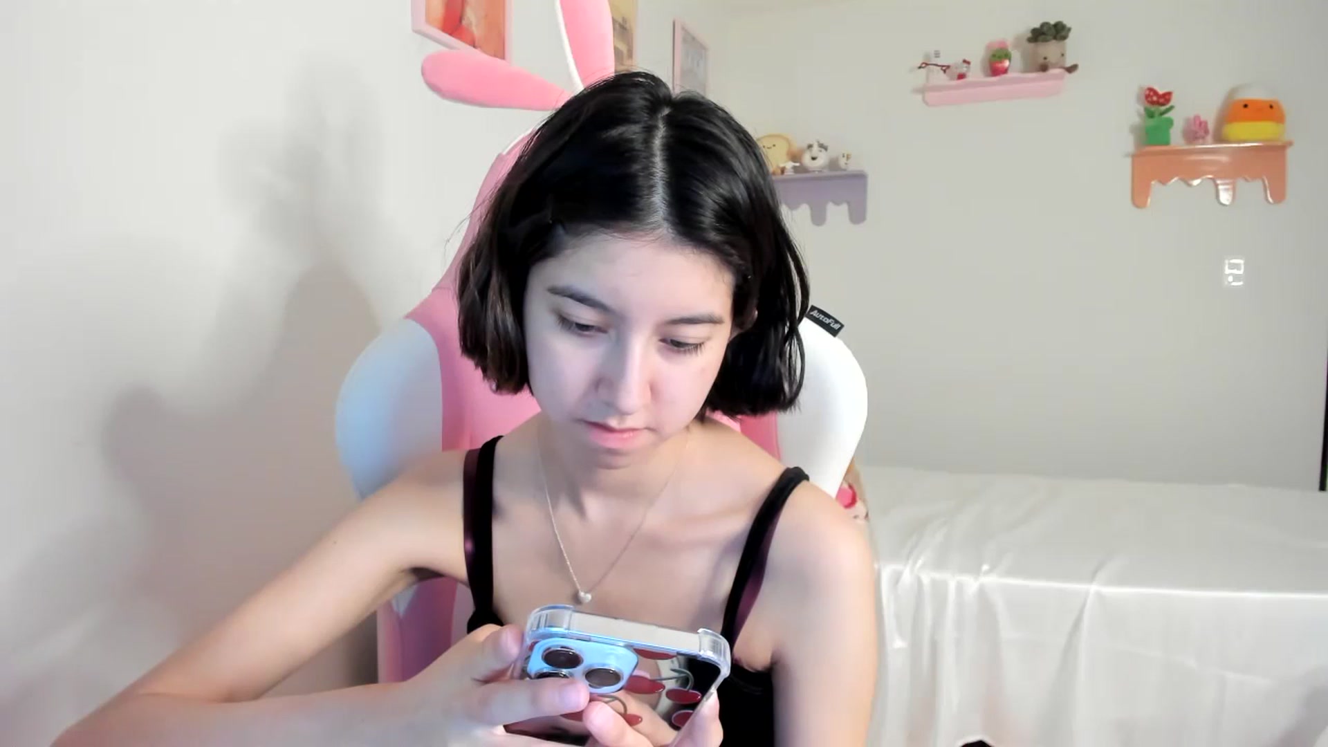 Gallery image thumbnail from Cherrycute666's myfreecams stream on, 07/09/2023, 23:09 image 15 of 20