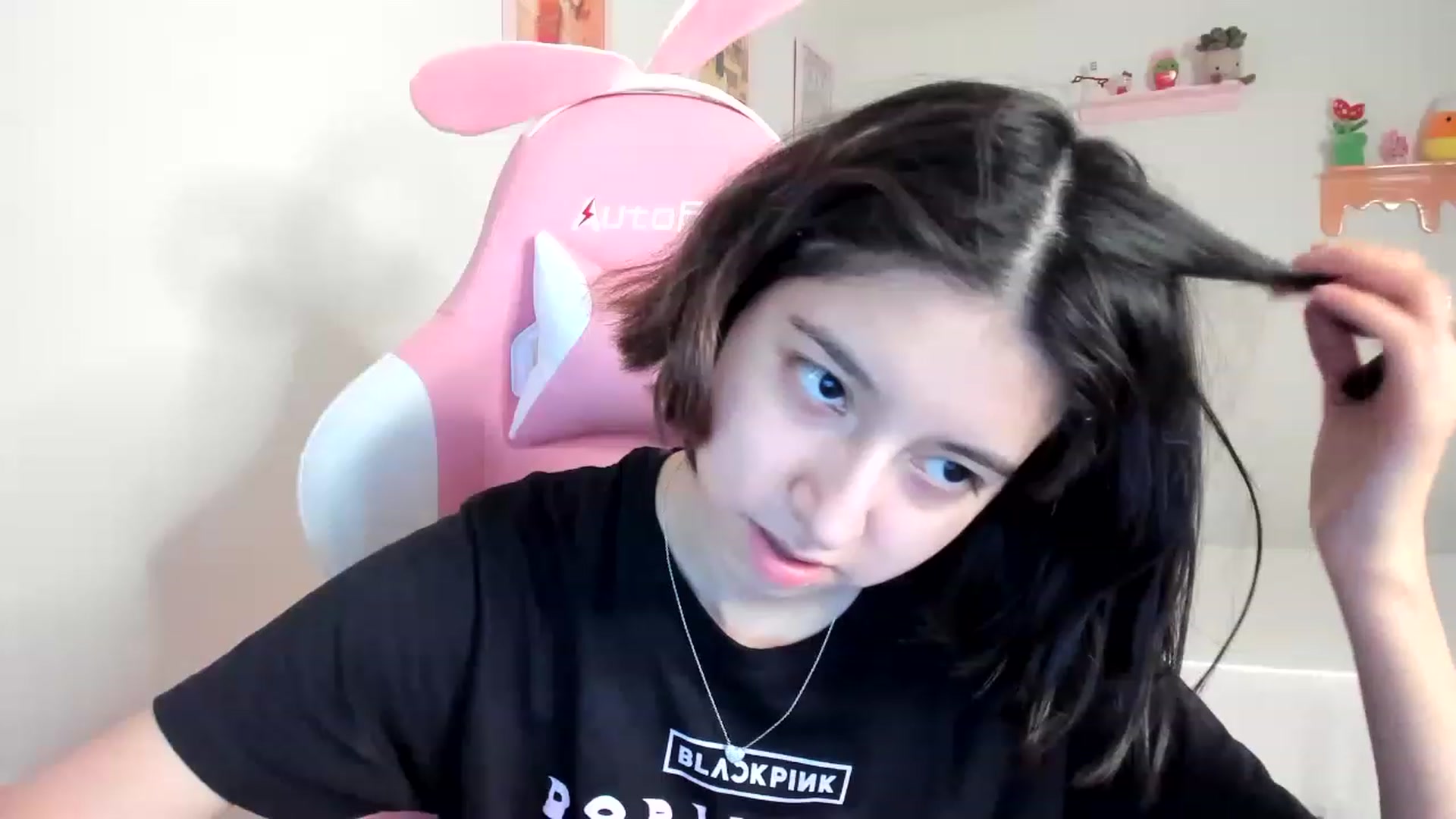 Gallery image thumbnail from Cherrycute666's myfreecams stream on, 07/11/2023, 24:56 image 19 of 20