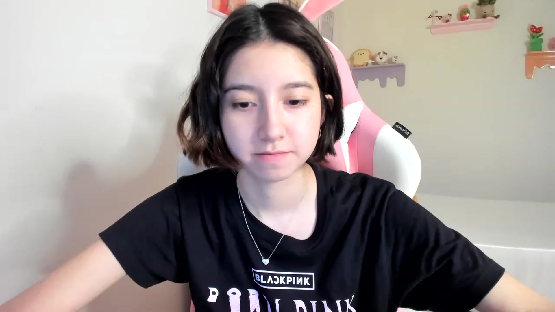 Gallery image thumbnail from Cherrycute666's myfreecams stream on, 07/11/2023, 02:32 image 14 of 20