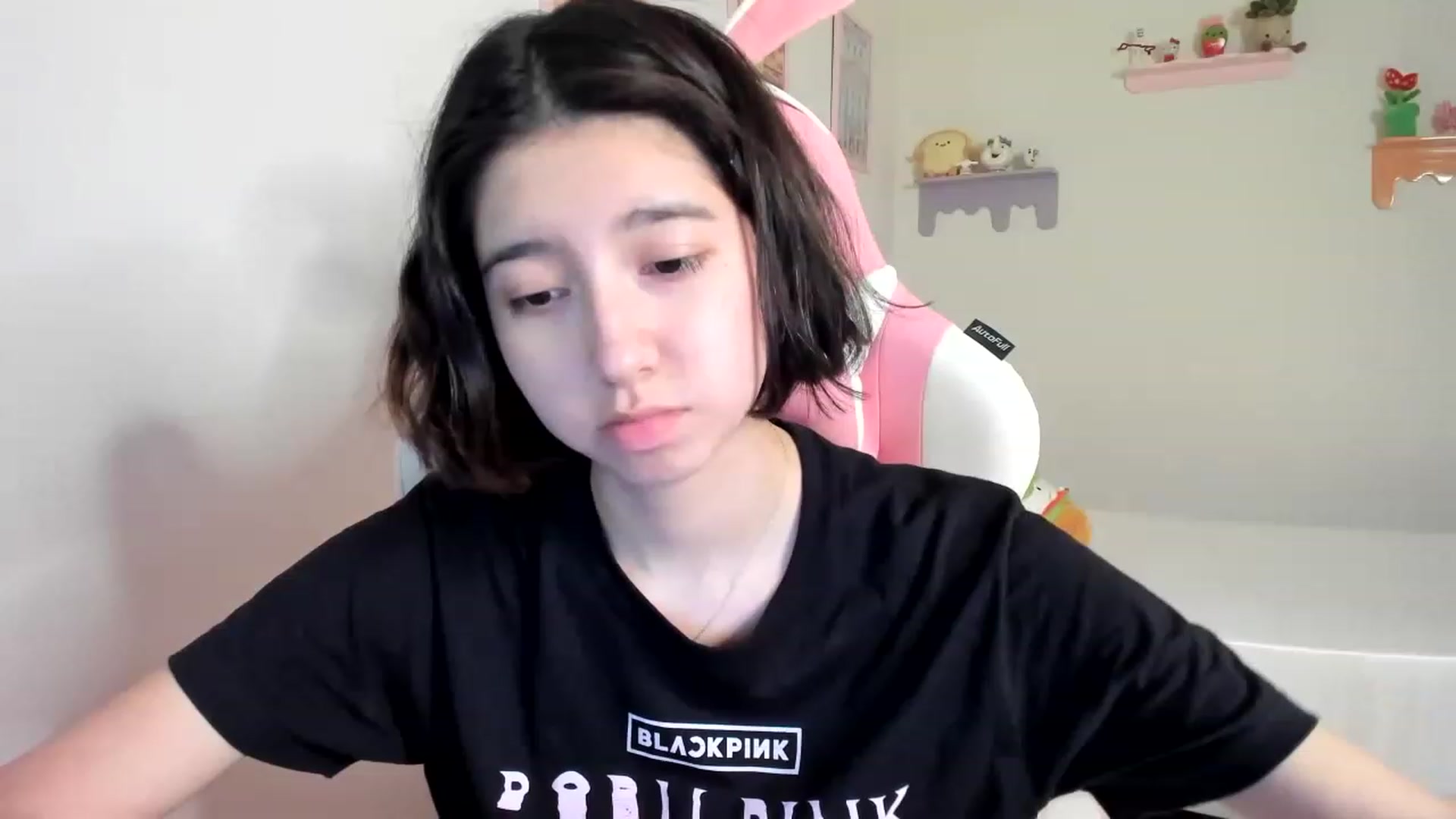 Gallery image thumbnail from Cherrycute666's myfreecams stream on, 07/11/2023, 02:32 image 12 of 20