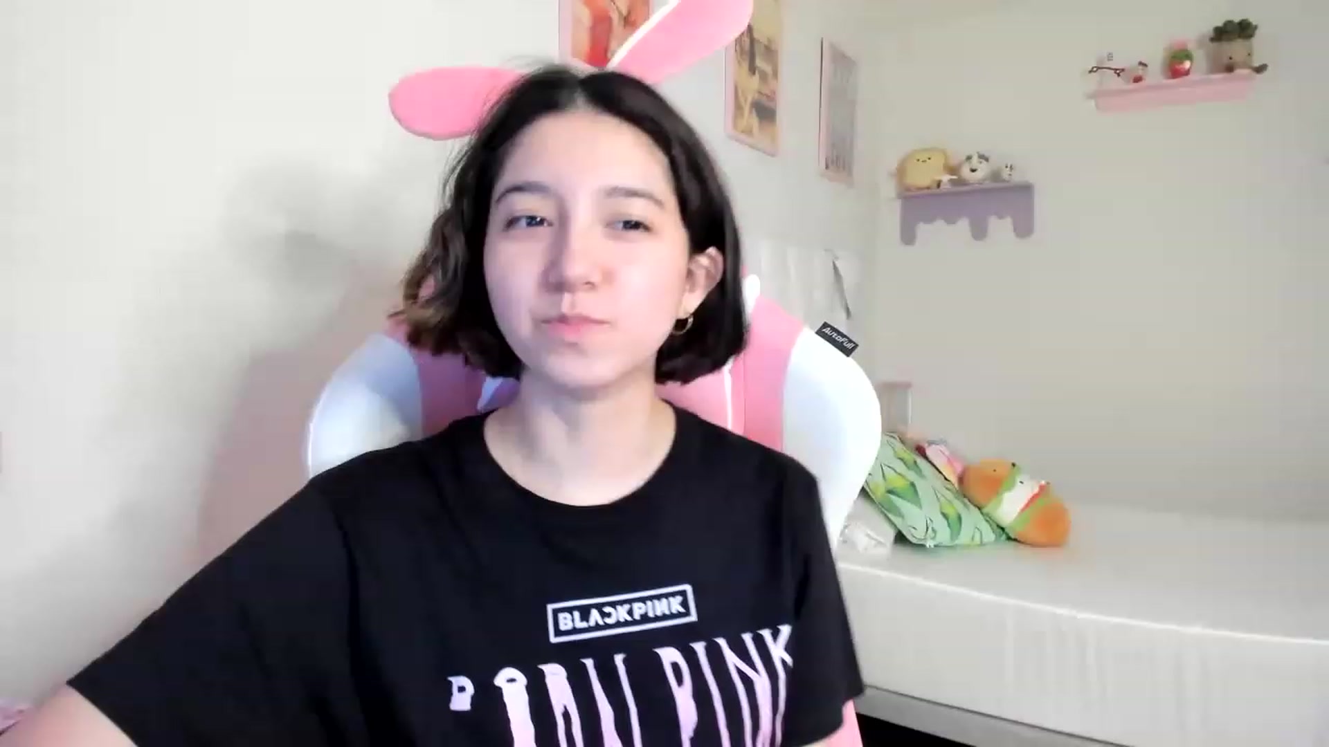 Gallery image thumbnail from Cherrycute666's myfreecams stream on, 07/11/2023, 02:32 image 19 of 20