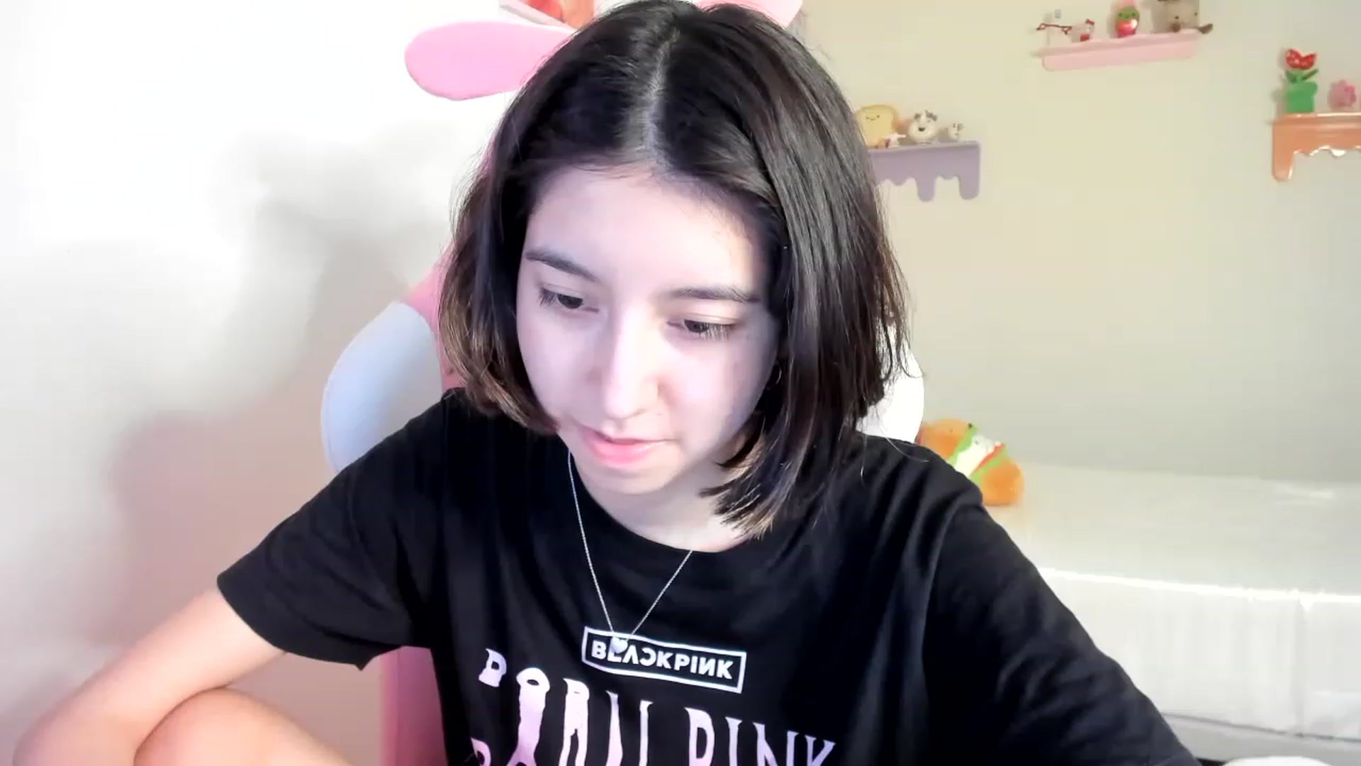 Gallery image thumbnail from Cherrycute666's myfreecams stream on, 07/11/2023, 03:55 image 17 of 20
