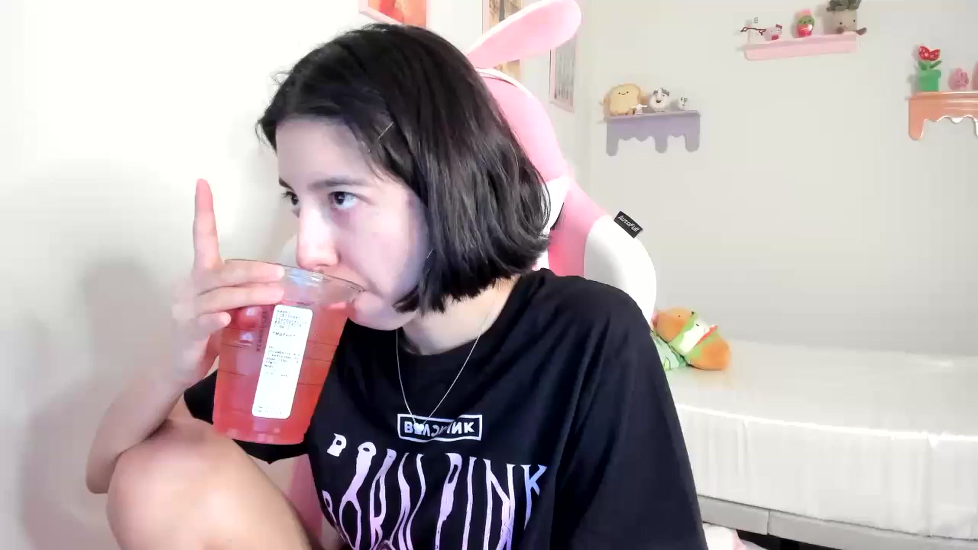 Gallery image thumbnail from Cherrycute666's myfreecams stream on, 07/11/2023, 05:12 image 5 of 20