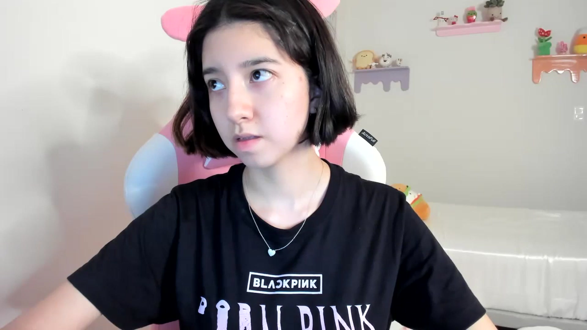 Gallery image thumbnail from Cherrycute666's myfreecams stream on, 07/11/2023, 05:12 image 10 of 20