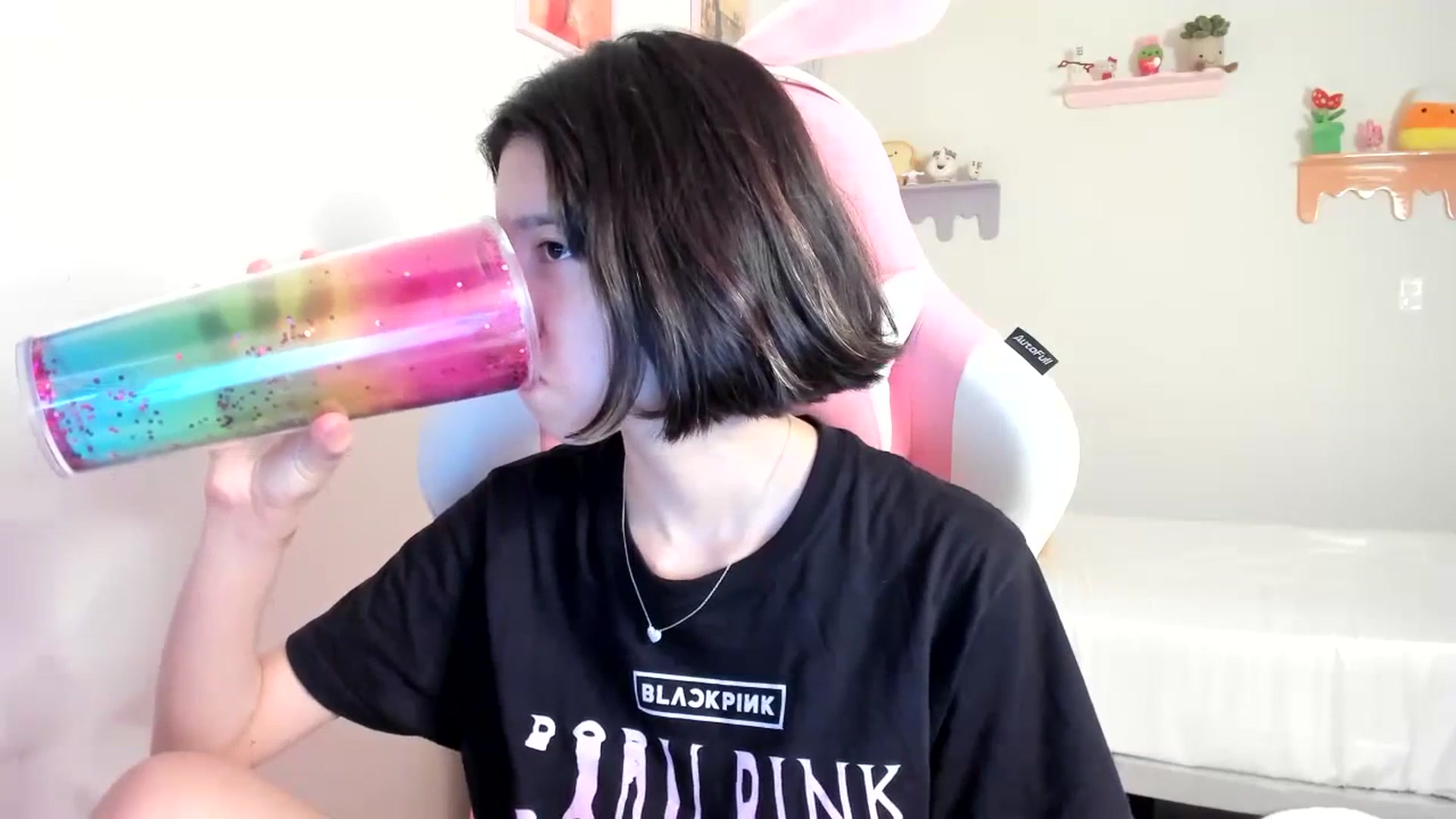 Gallery image thumbnail from Cherrycute666's myfreecams stream on, 07/11/2023, 07:56 image 2 of 20