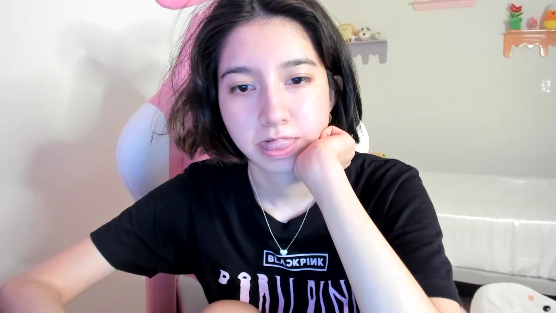 Gallery image thumbnail from Cherrycute666's myfreecams stream on, 07/11/2023, 07:56 image 20 of 20