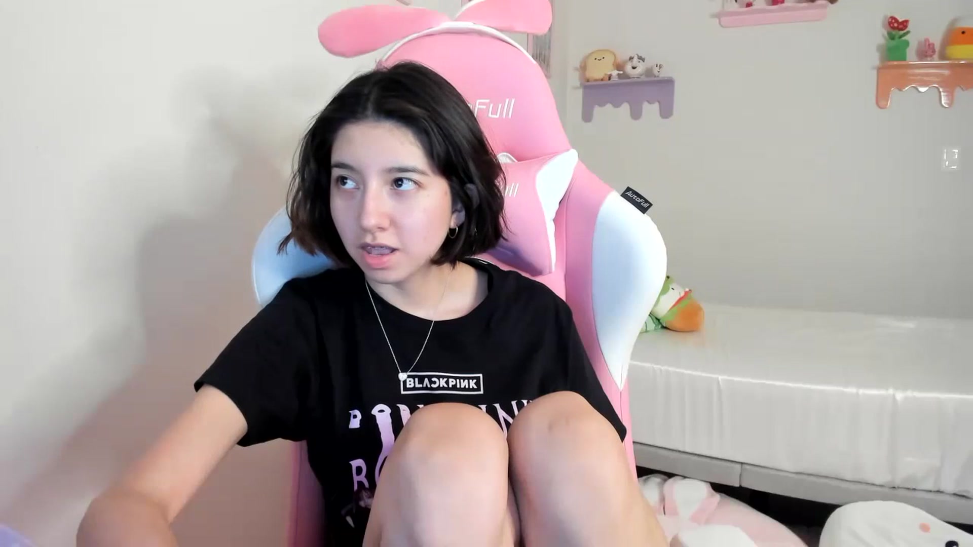 Gallery image thumbnail from Cherrycute666's myfreecams stream on, 07/11/2023, 09:14 image 3 of 20