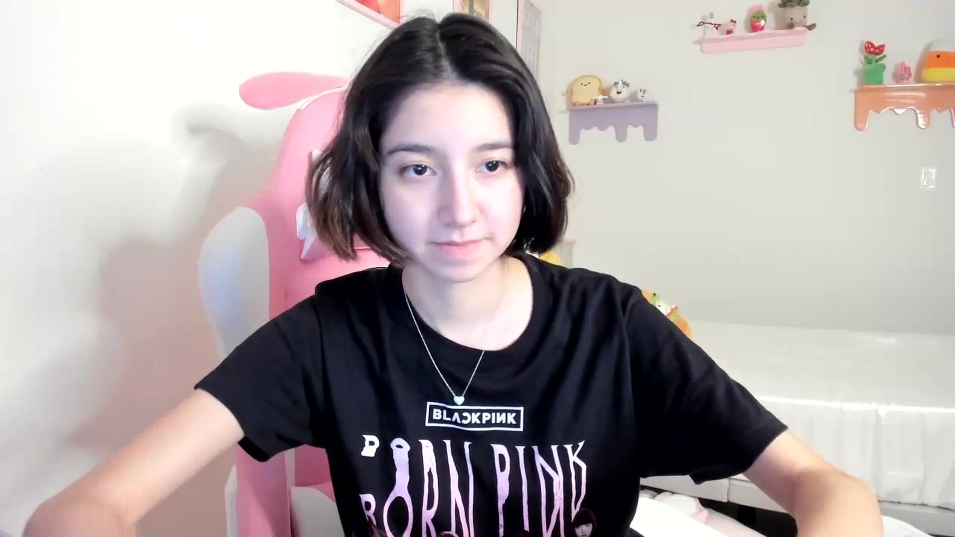 Gallery image thumbnail from Cherrycute666's myfreecams stream on, 07/11/2023, 09:14 image 10 of 20