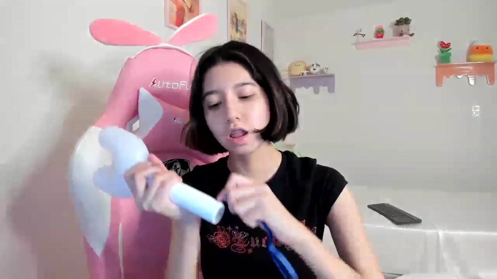 Gallery image thumbnail from Cherrycute666's myfreecams stream on, 07/12/2023, 03:06 image 9 of 20