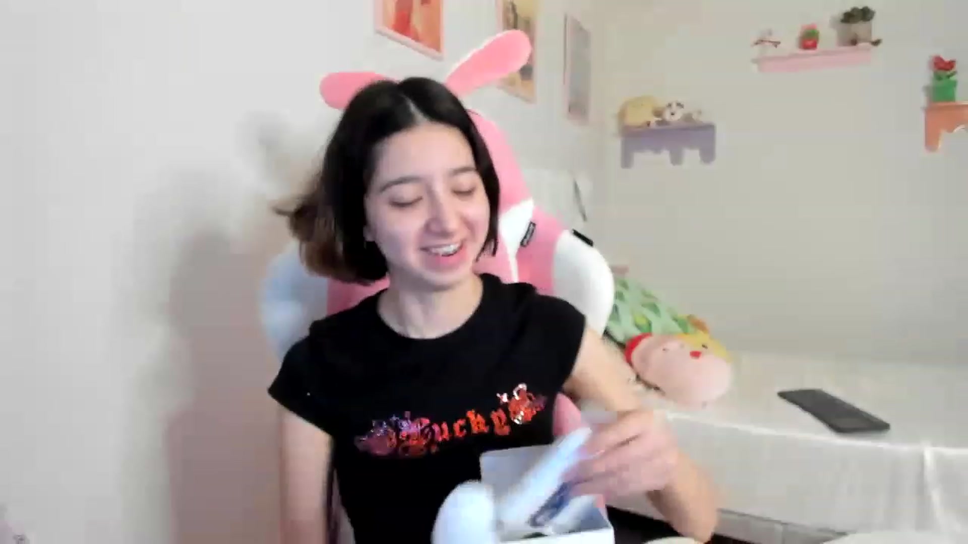 Gallery image thumbnail from Cherrycute666's myfreecams stream on, 07/12/2023, 03:06 image 5 of 20