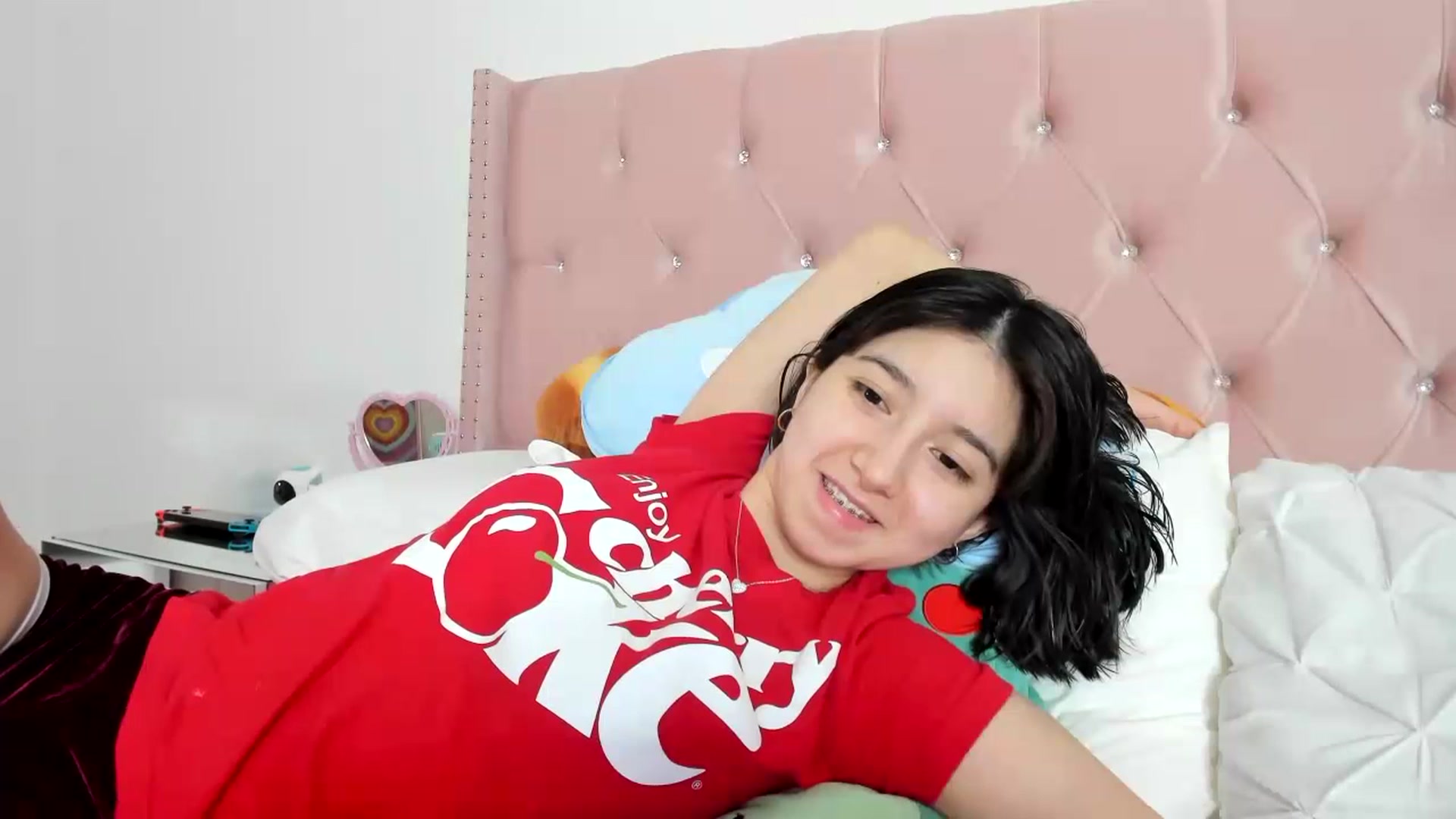 Gallery image thumbnail from Cherrycute666's myfreecams stream on, 07/12/2023, 10:07 image 8 of 20