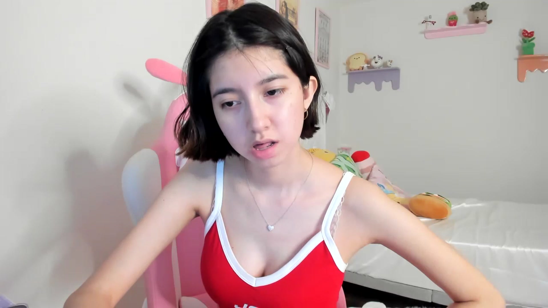 Gallery image thumbnail from Cherrycute666's myfreecams stream on, 07/13/2023, 01:39 image 6 of 20