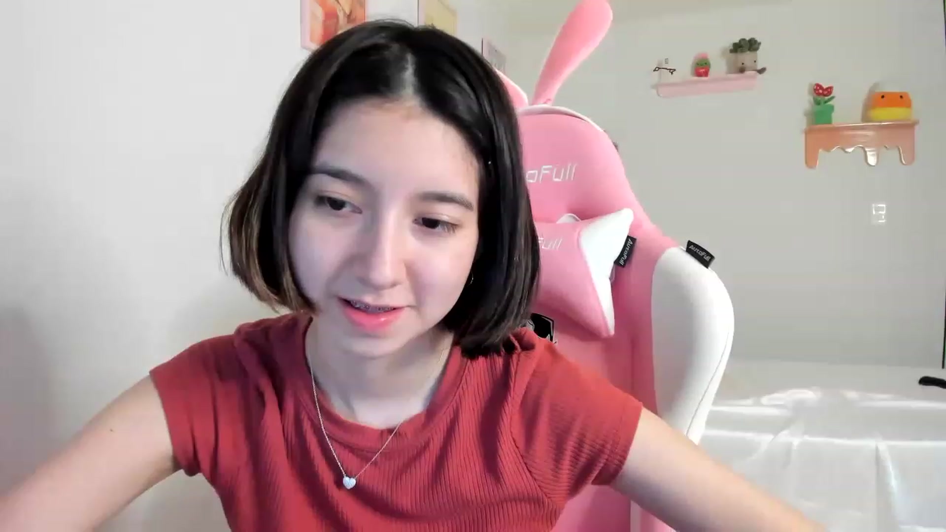 Gallery image thumbnail from Cherrycute666's myfreecams stream on, 07/14/2023, 24:05 image 2 of 20