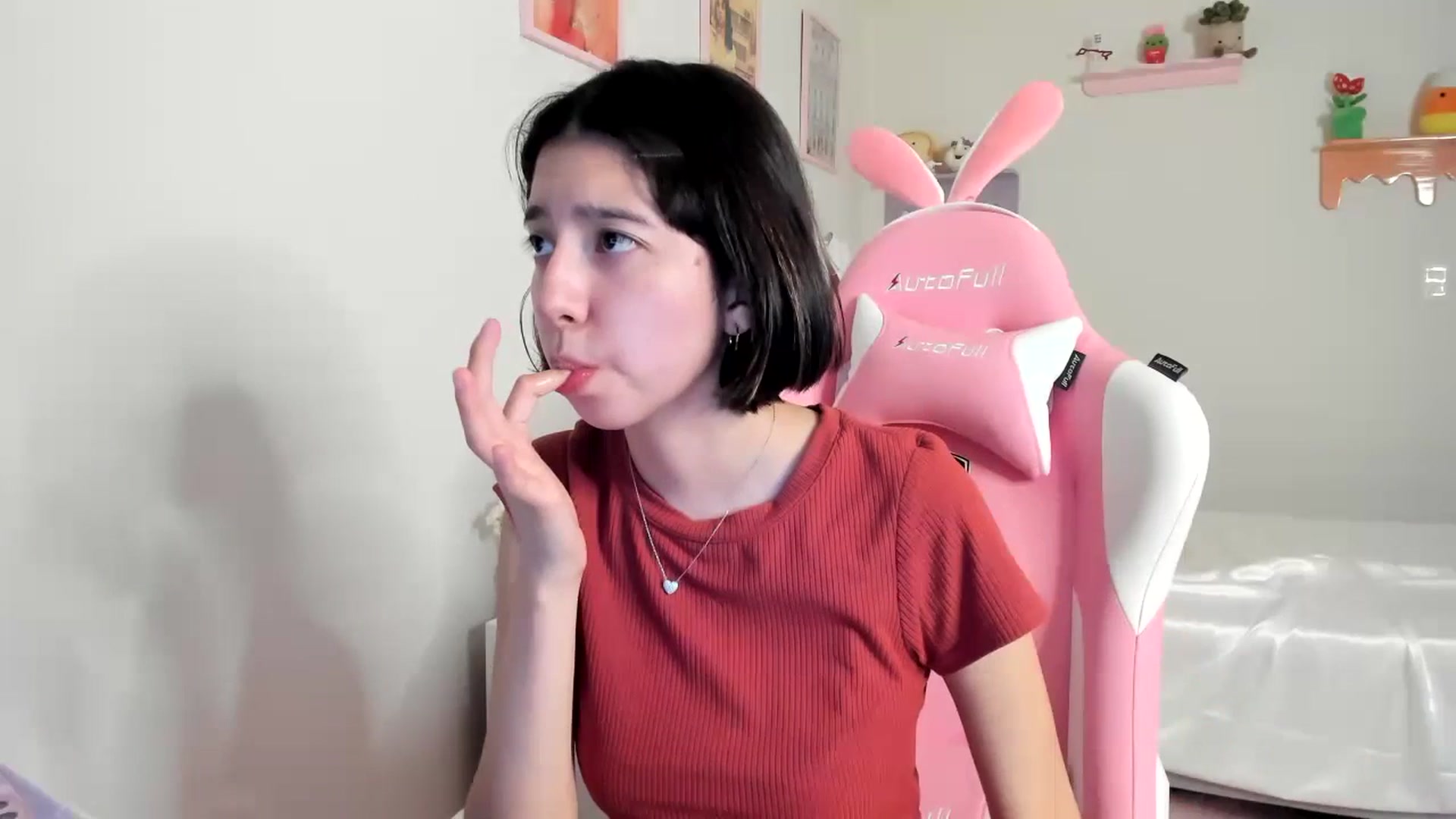 Gallery image thumbnail from Cherrycute666's myfreecams stream on, 07/14/2023, 02:22 image 10 of 20