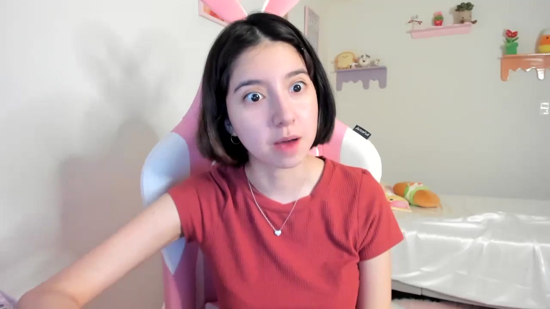 Gallery image thumbnail from Cherrycute666's myfreecams stream on, 07/14/2023, 02:22 image 14 of 20