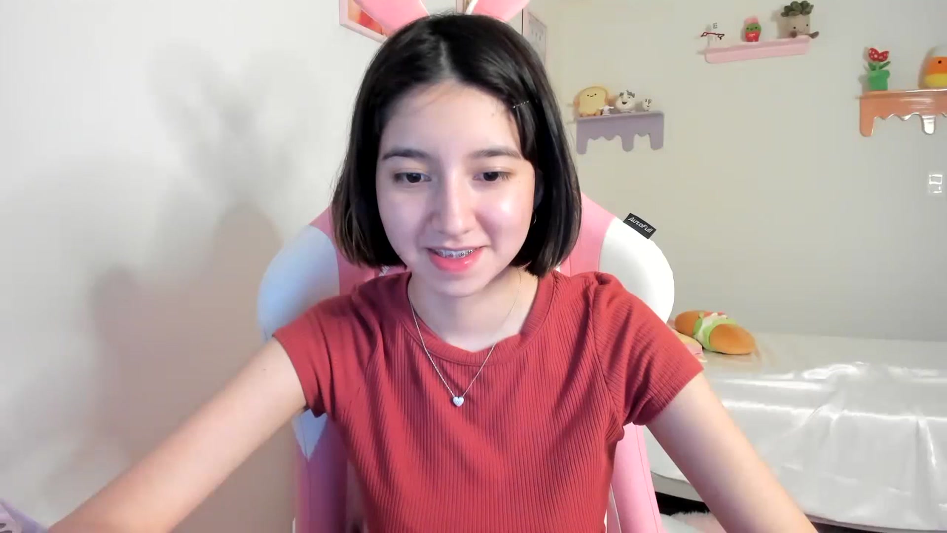 Gallery image thumbnail from Cherrycute666's myfreecams stream on, 07/14/2023, 02:22 image 13 of 20