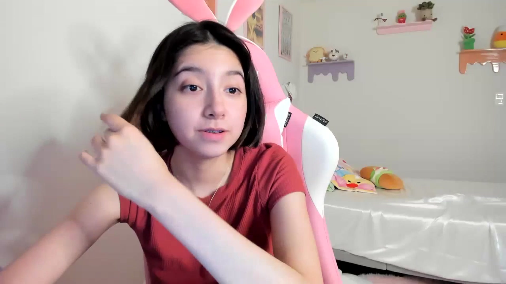 Gallery image thumbnail from Cherrycute666's myfreecams stream on, 07/14/2023, 02:22 image 19 of 20