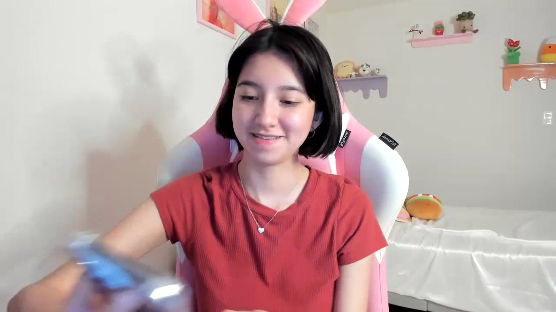Gallery image thumbnail from Cherrycute666's myfreecams stream on, 07/14/2023, 04:44 image 15 of 20