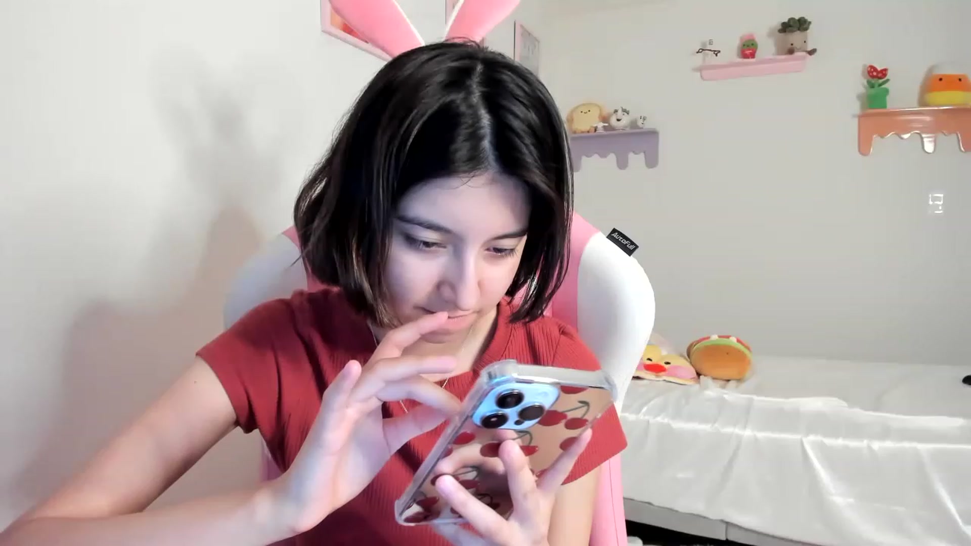 Gallery image thumbnail from Cherrycute666's myfreecams stream on, 07/14/2023, 05:10 image 9 of 20