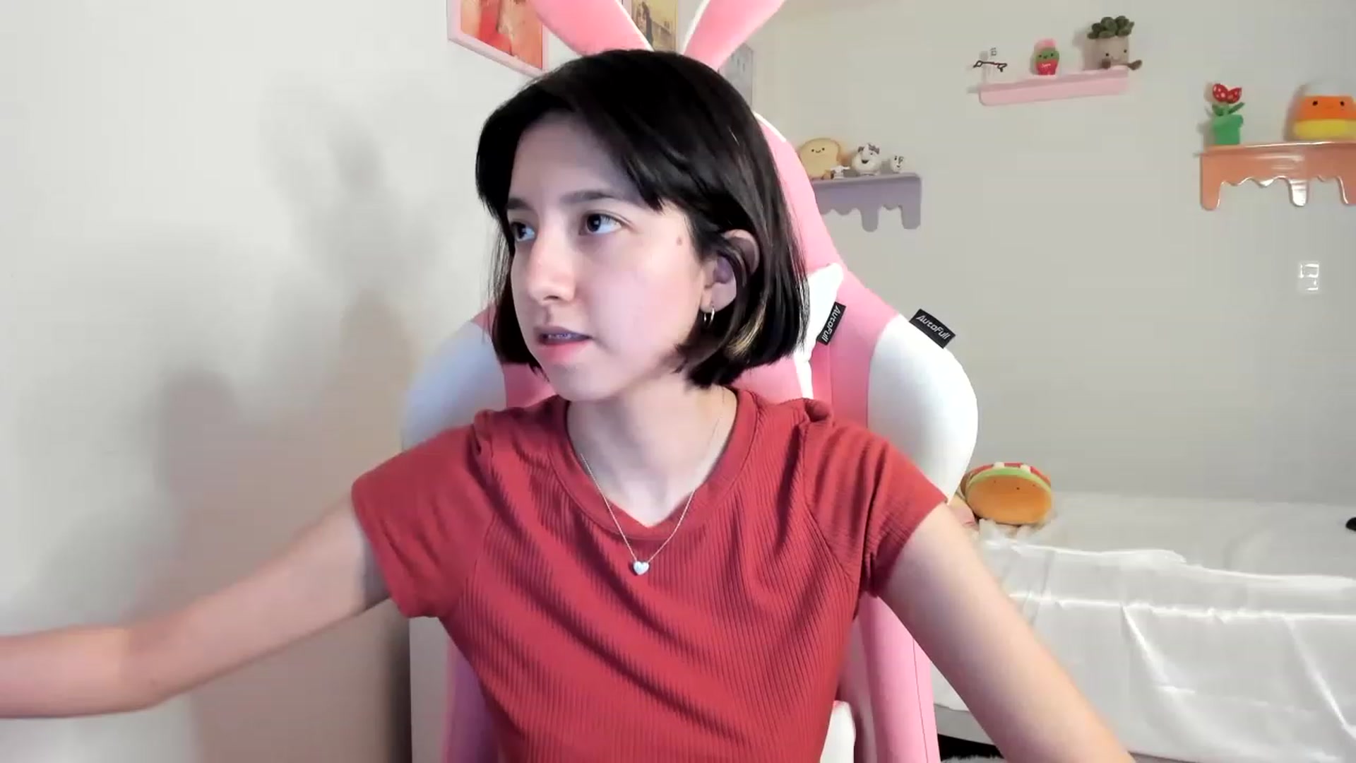 Gallery image thumbnail from Cherrycute666's myfreecams stream on, 07/14/2023, 05:10 image 2 of 20
