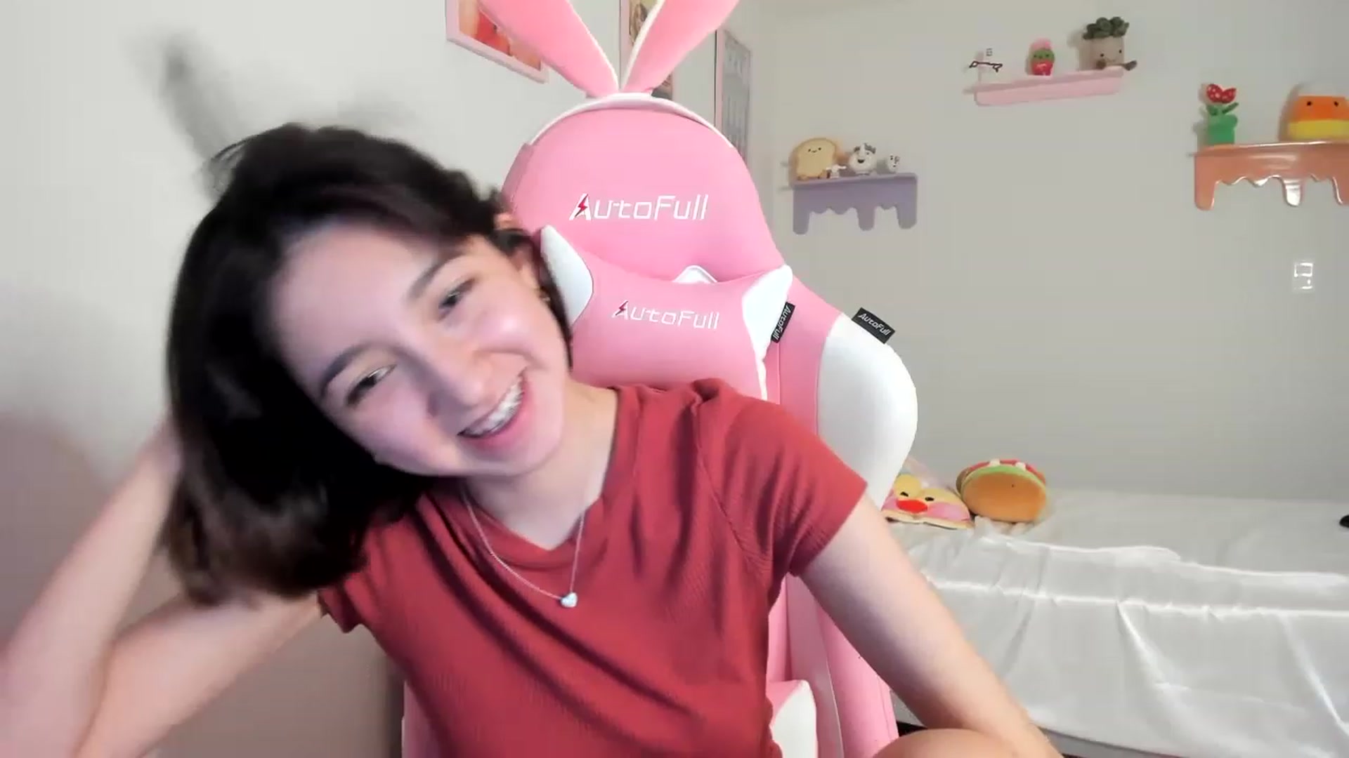 Gallery image thumbnail from Cherrycute666's myfreecams stream on, 07/14/2023, 05:10 image 5 of 20