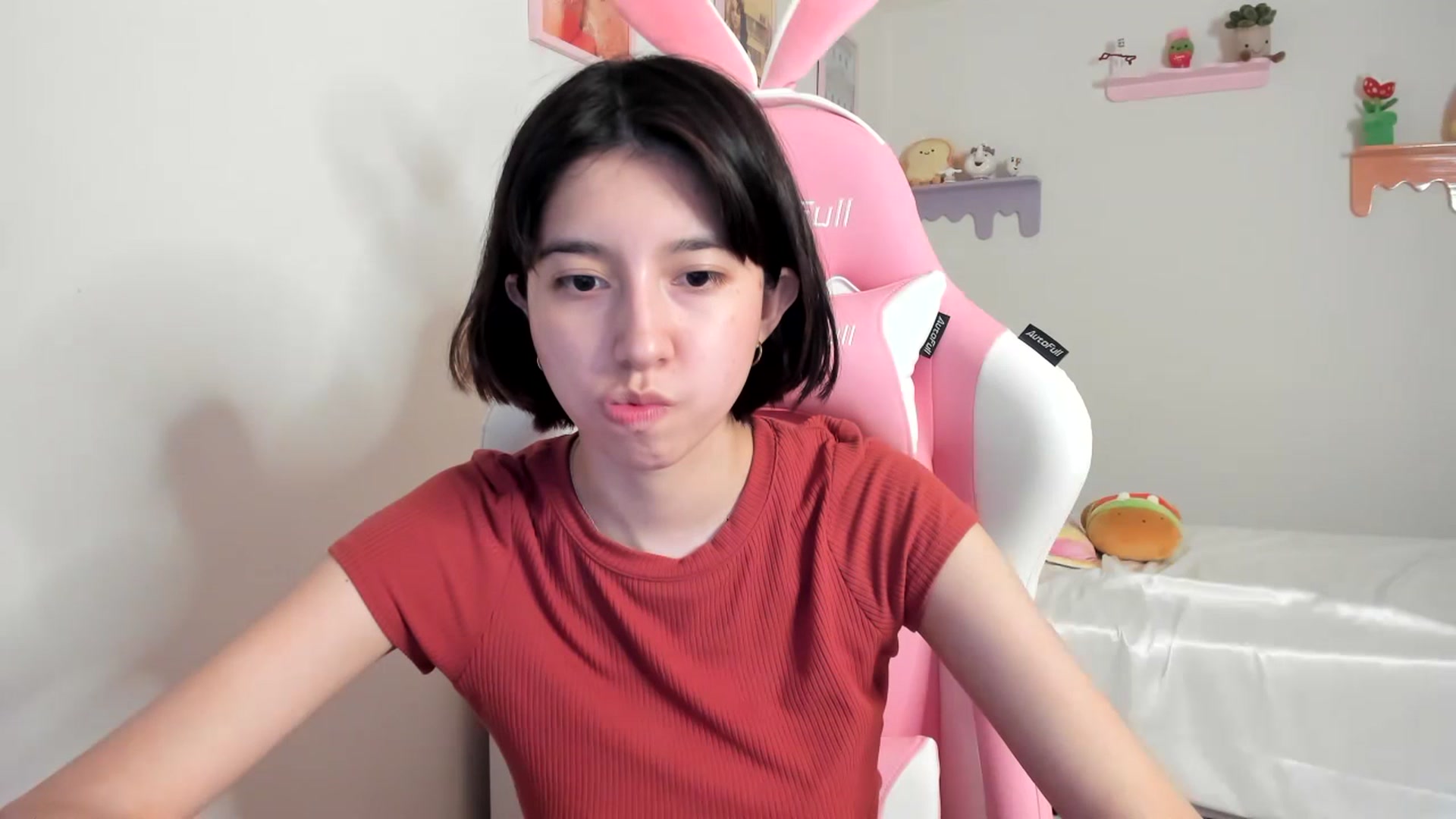 Gallery image thumbnail from Cherrycute666's myfreecams stream on, 07/14/2023, 06:26 image 16 of 20