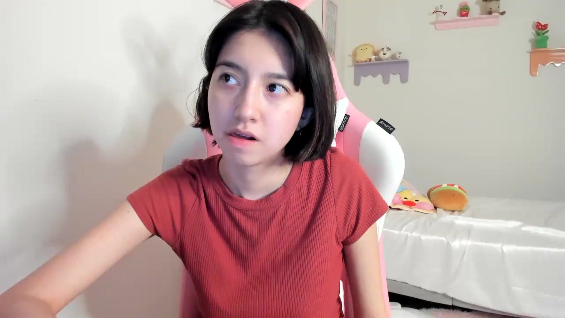 Gallery image thumbnail from Cherrycute666's myfreecams stream on, 07/14/2023, 06:26 image 2 of 20
