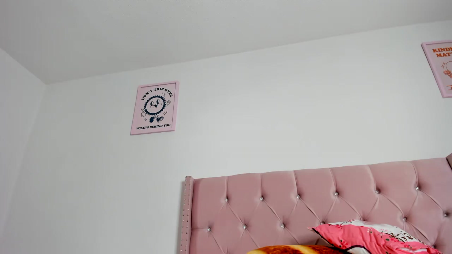 Gallery image thumbnail from Cherrycute666's myfreecams stream on, 07/14/2023, 10:23 image 8 of 20