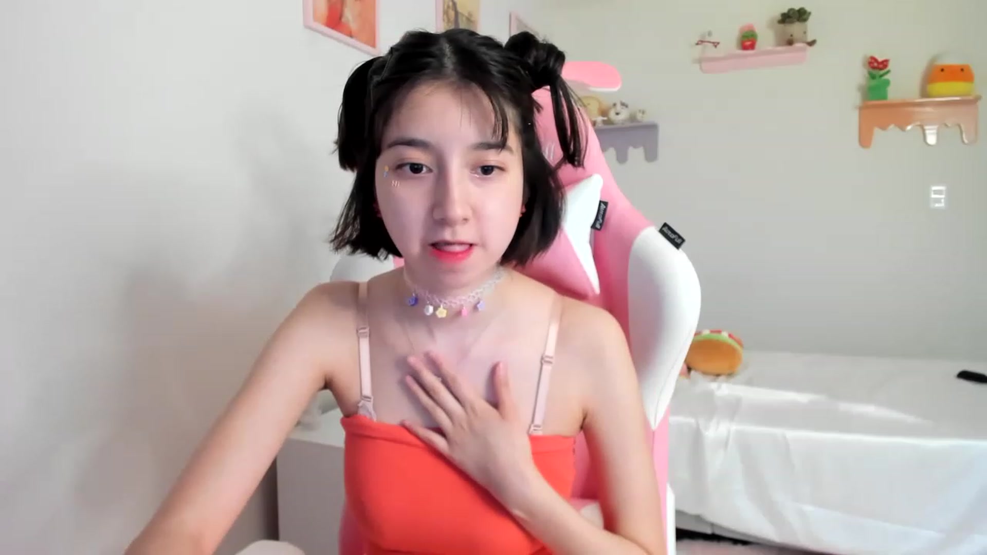 Gallery image thumbnail from Cherrycute666's myfreecams stream on, 07/14/2023, 23:35 image 3 of 20