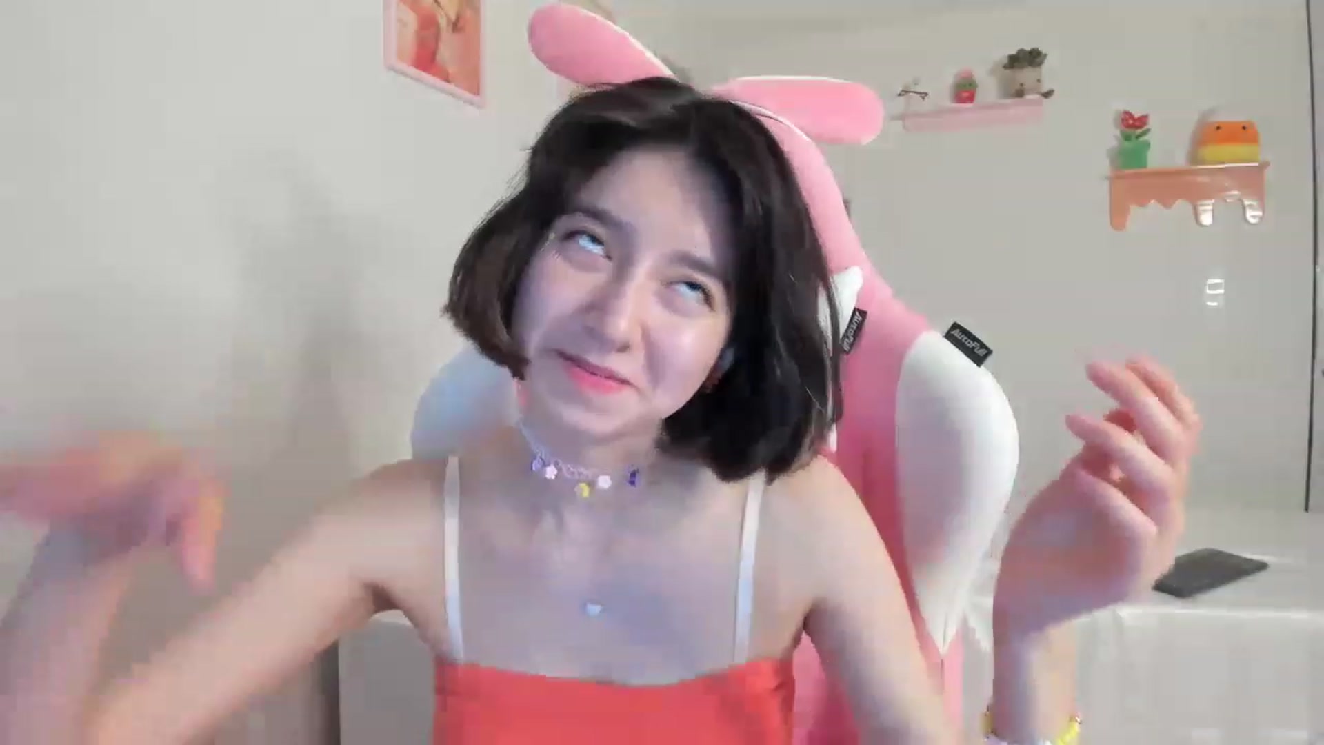 Gallery image thumbnail from Cherrycute666's myfreecams stream on, 07/15/2023, 06:40 image 8 of 20
