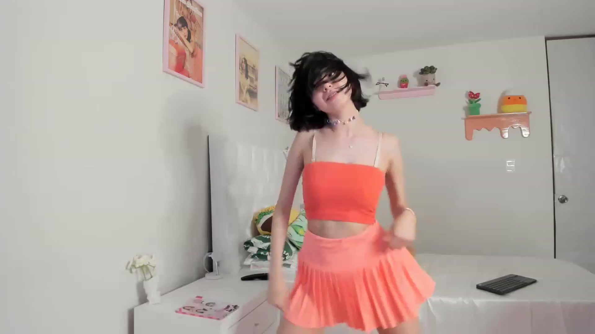 Gallery image thumbnail from Cherrycute666's myfreecams stream on, 07/15/2023, 06:40 image 7 of 20
