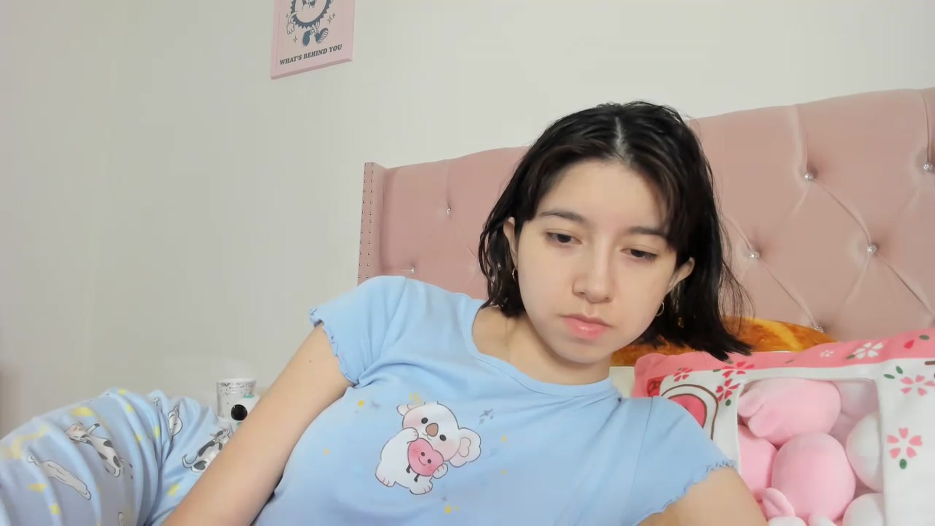 Gallery image thumbnail from Cherrycute666's myfreecams stream on, 07/15/2023, 10:32 image 13 of 20