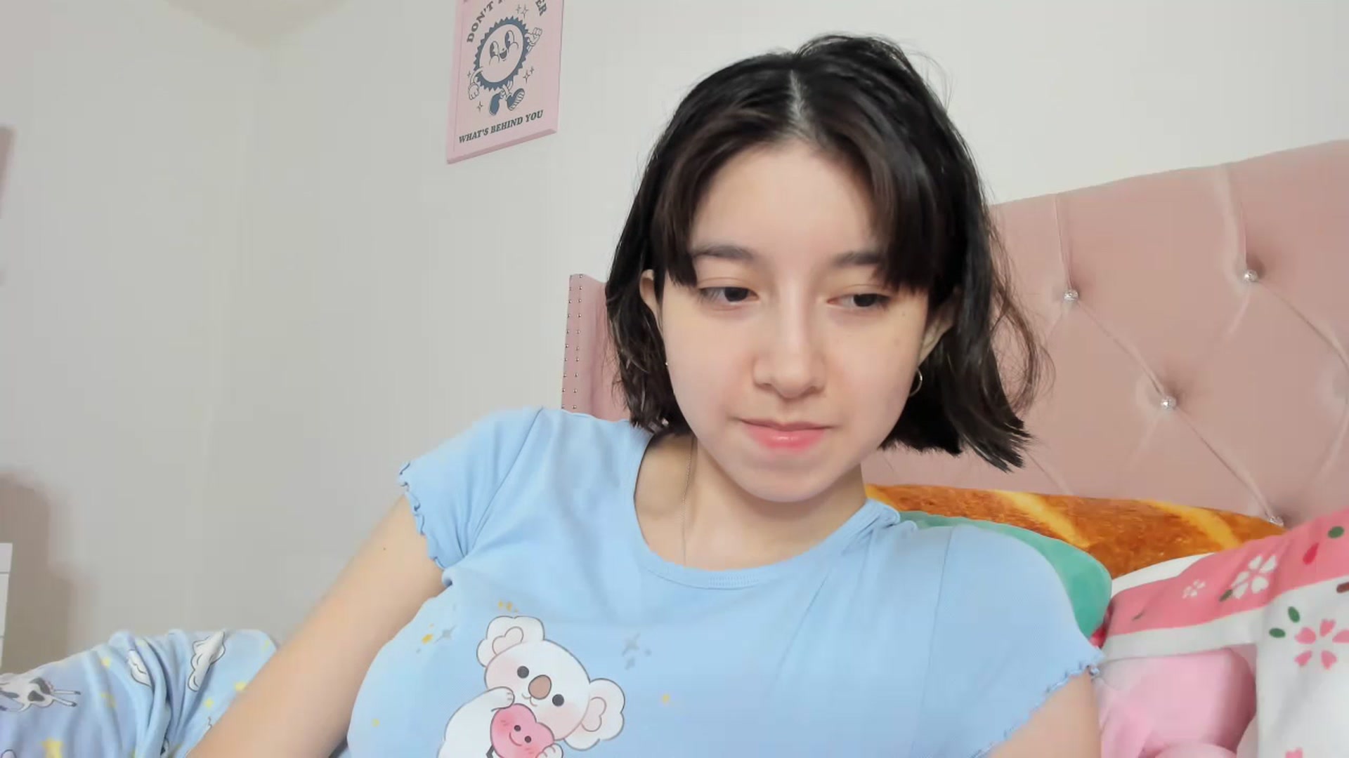 Gallery image thumbnail from Cherrycute666's myfreecams stream on, 07/15/2023, 10:32 image 20 of 20