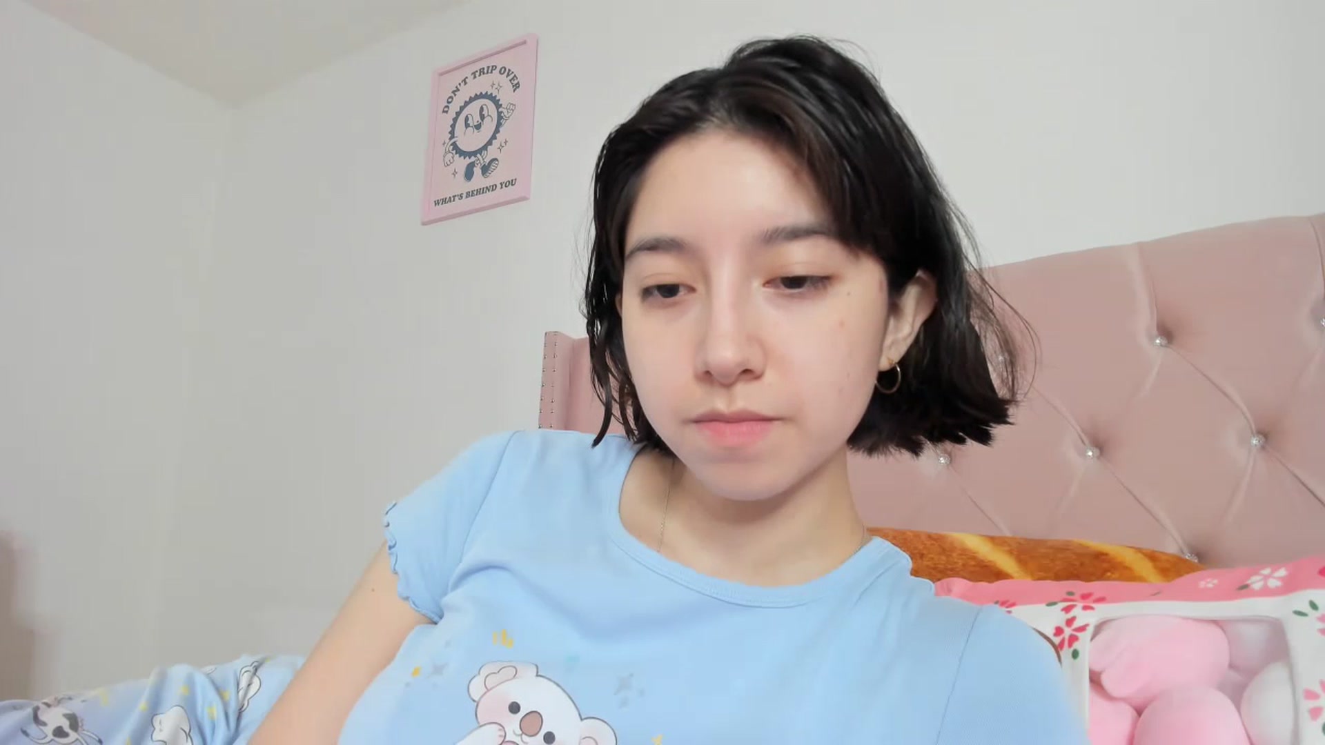 Gallery image thumbnail from Cherrycute666's myfreecams stream on, 07/15/2023, 10:32 image 8 of 20