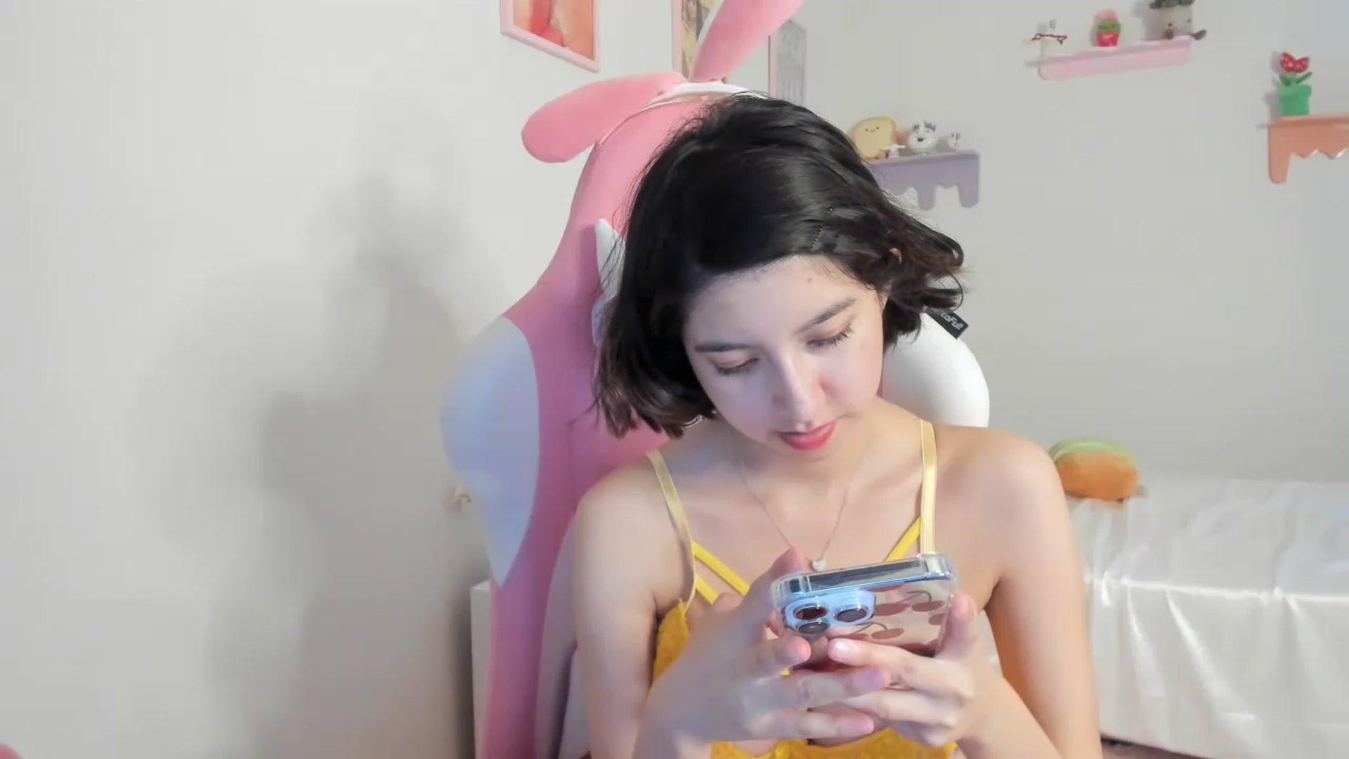Gallery image thumbnail from Cherrycute666's myfreecams stream on, 07/16/2023, 09:50 image 9 of 20