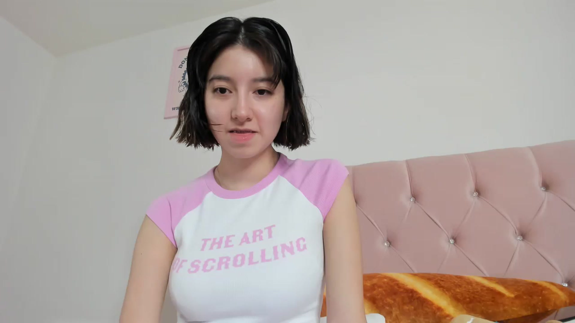 Gallery image thumbnail from Cherrycute666's myfreecams stream on, 07/16/2023, 11:25 image 17 of 20