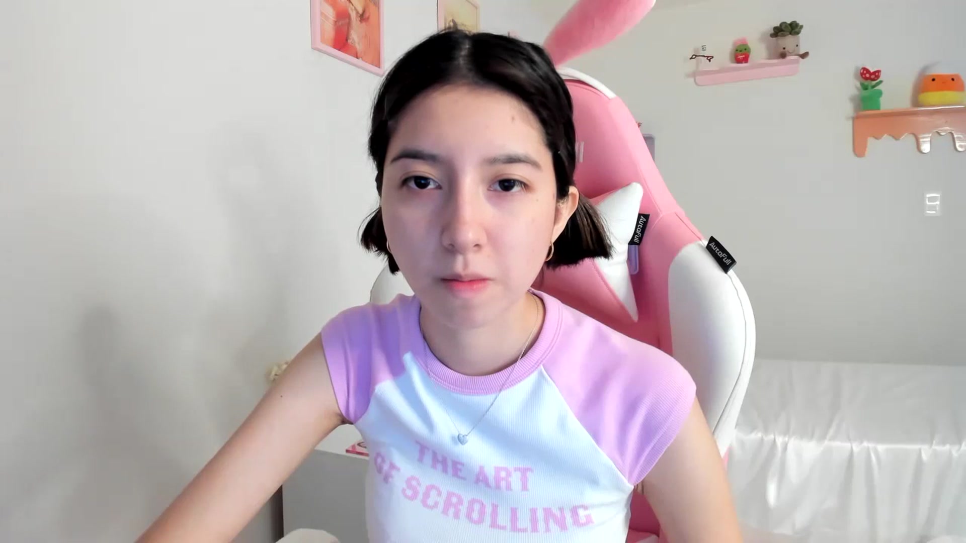 Gallery image thumbnail from Cherrycute666's myfreecams stream on, 07/16/2023, 23:28 image 10 of 20