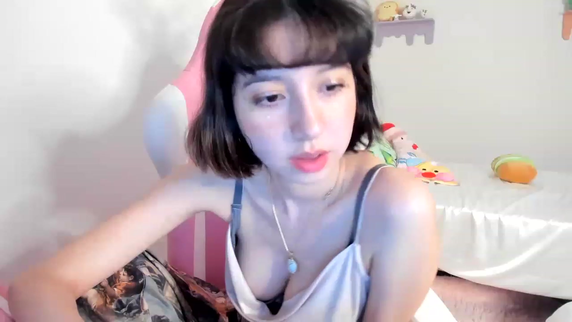 Gallery image thumbnail from Cherrycute666's myfreecams stream on, 07/18/2023, 04:14 image 2 of 20