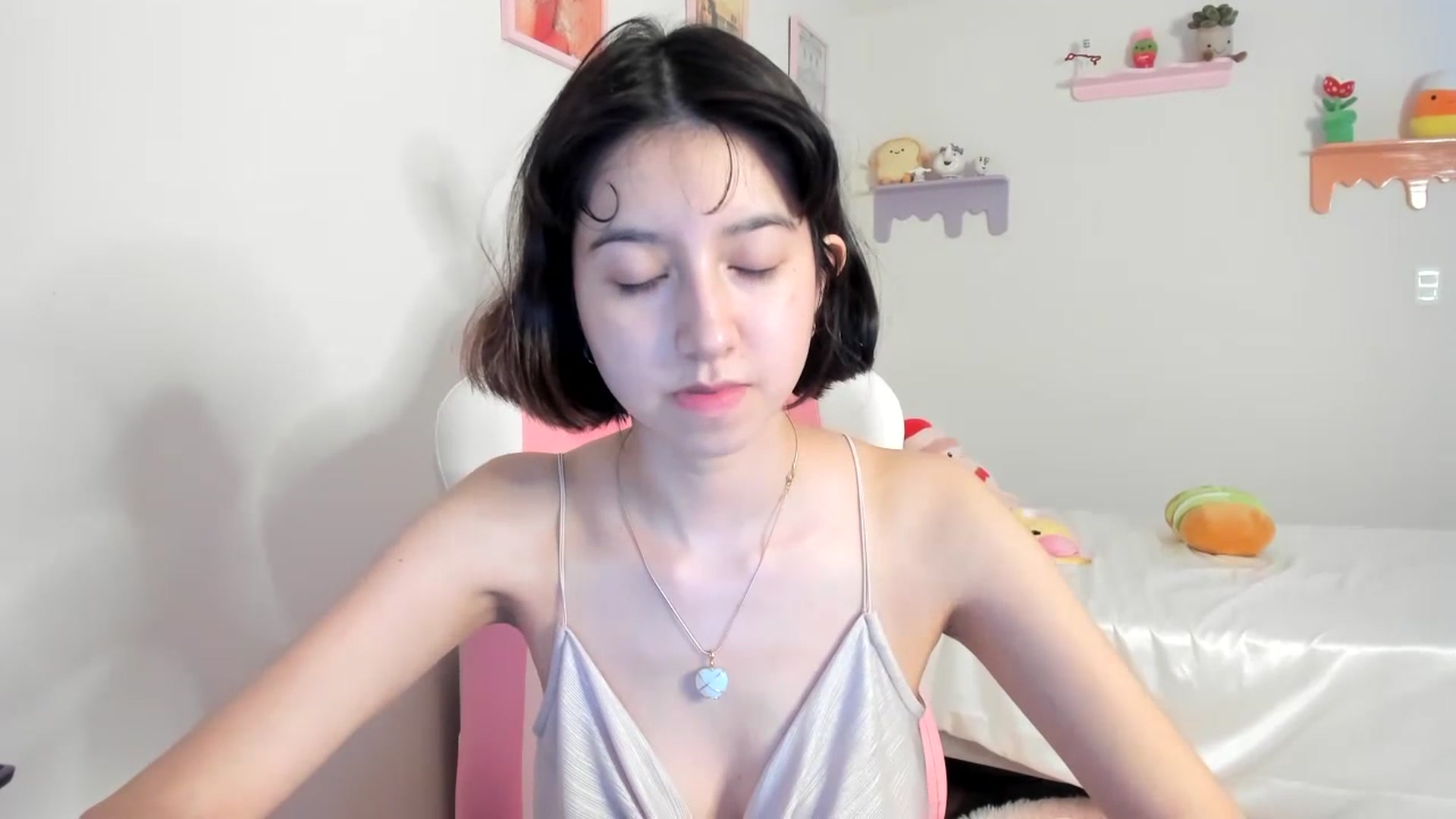 Gallery image thumbnail from Cherrycute666's myfreecams stream on, 07/18/2023, 09:04 image 4 of 20