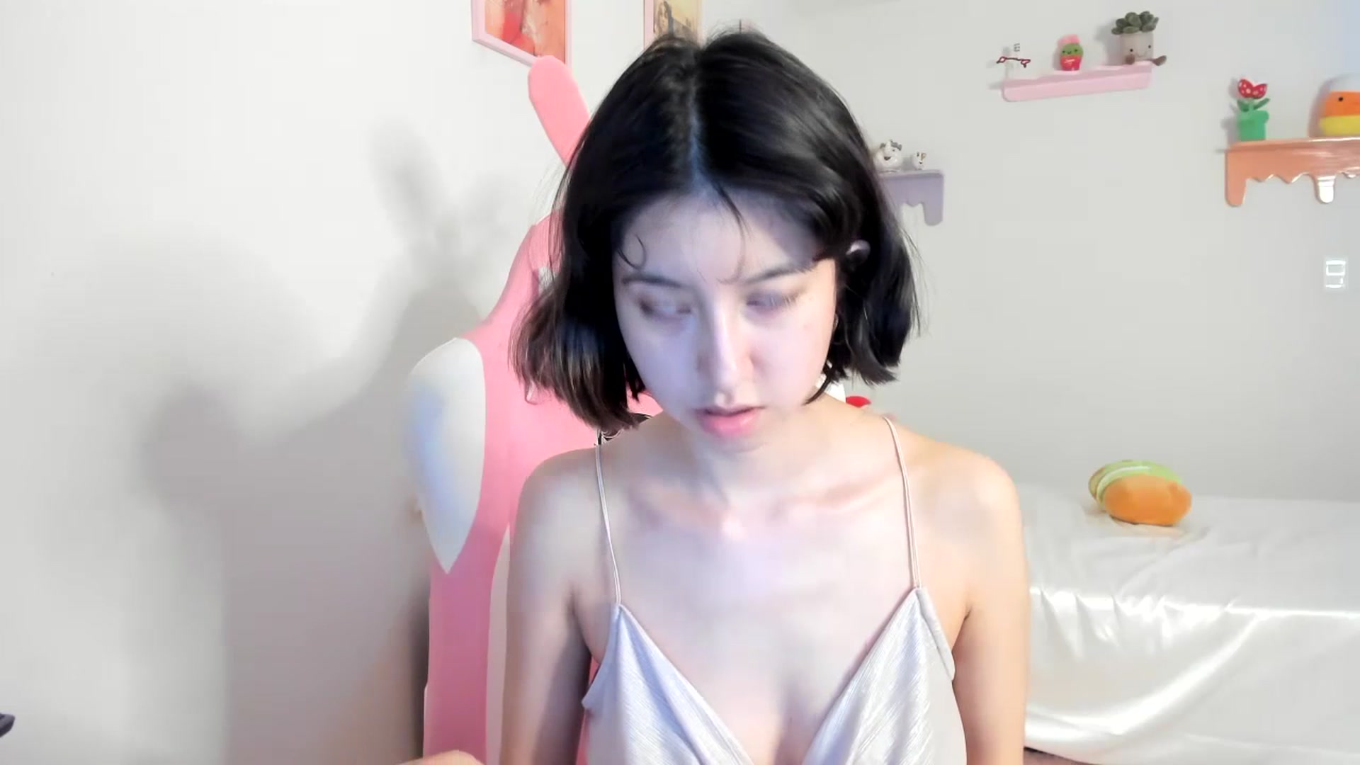 Gallery image thumbnail from Cherrycute666's myfreecams stream on, 07/18/2023, 09:04 image 5 of 20