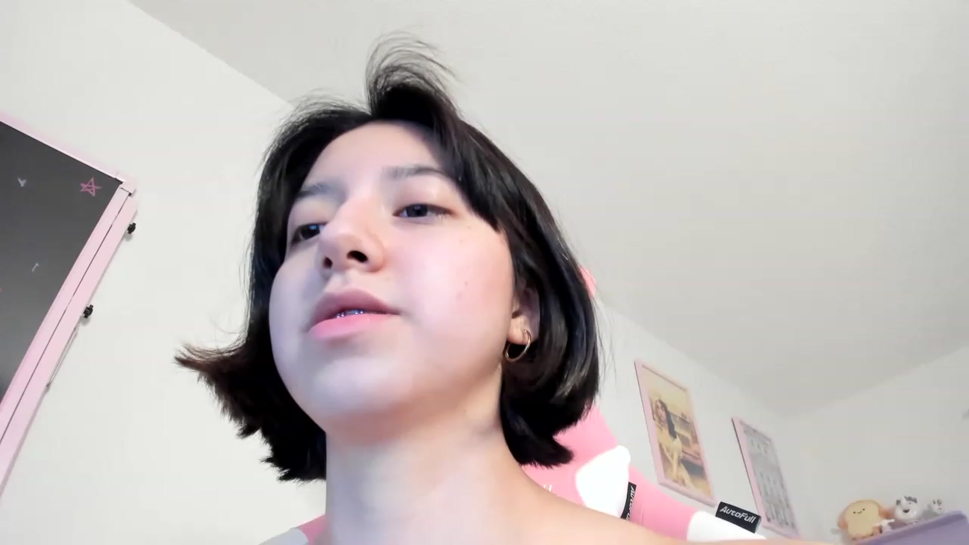 Gallery image thumbnail from Cherrycute666's myfreecams stream on, 07/19/2023, 04:30 image 9 of 20