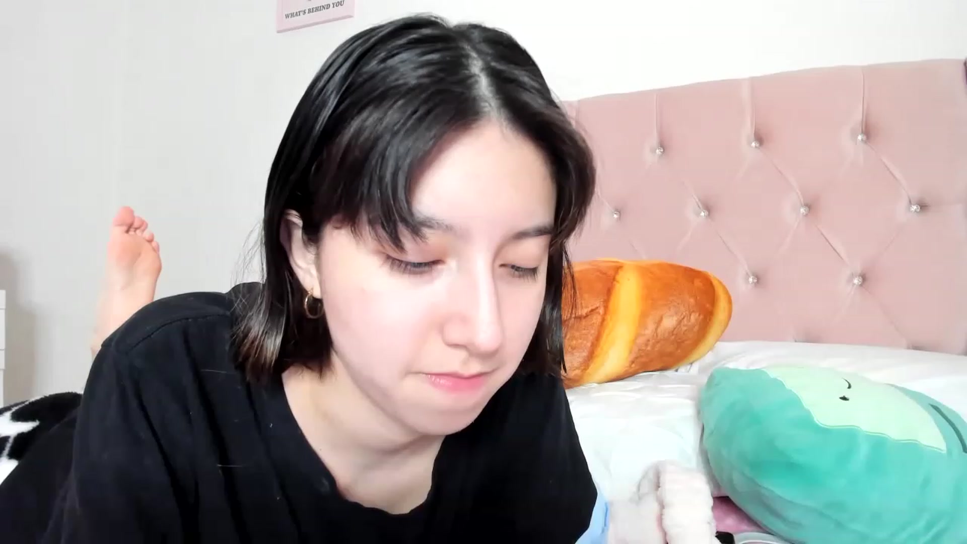 Gallery image thumbnail from Cherrycute666's myfreecams stream on, 07/19/2023, 09:07 image 16 of 20
