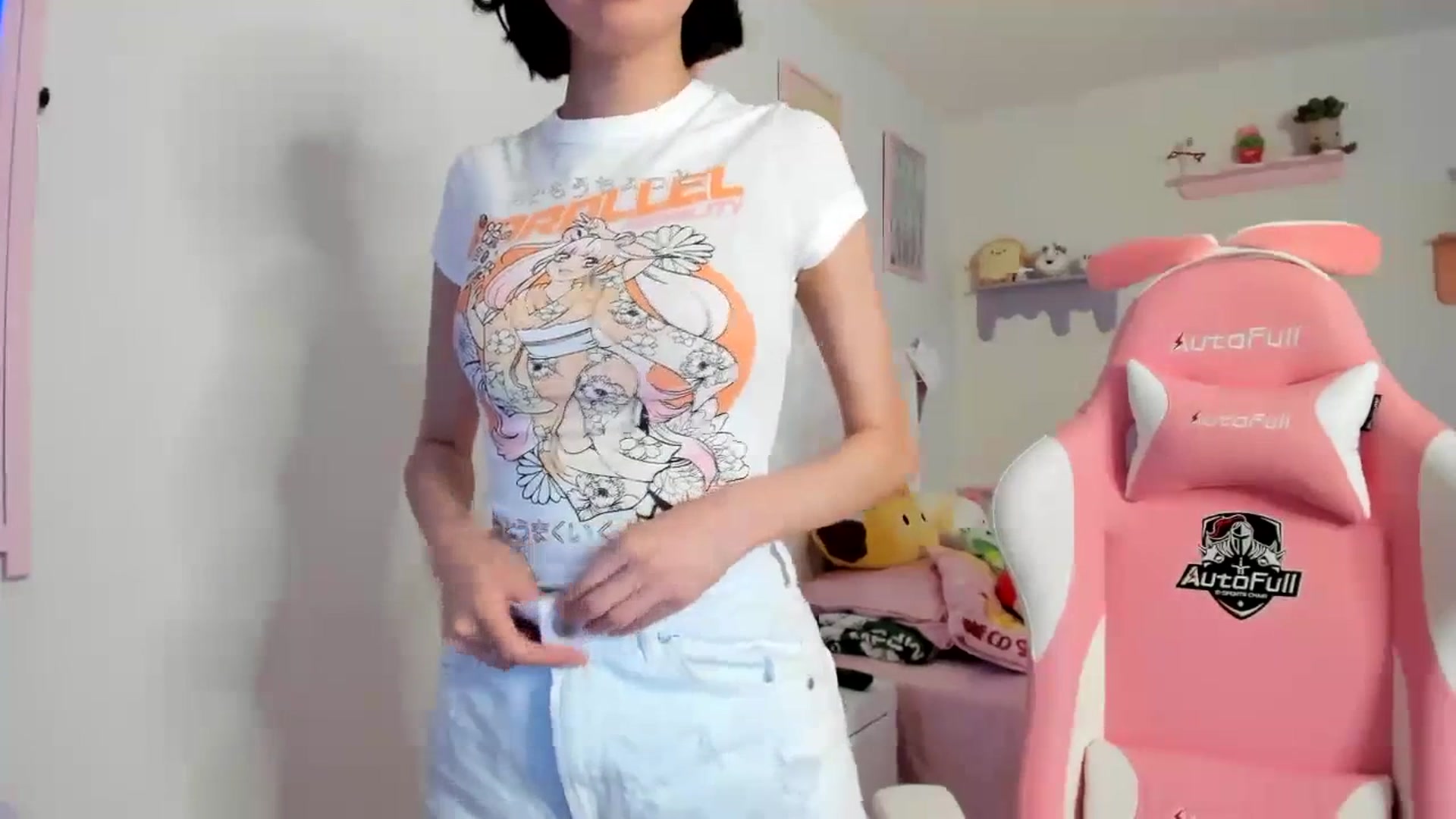 Gallery image thumbnail from Cherrycute666's myfreecams stream on, 07/20/2023, 03:24 image 17 of 20