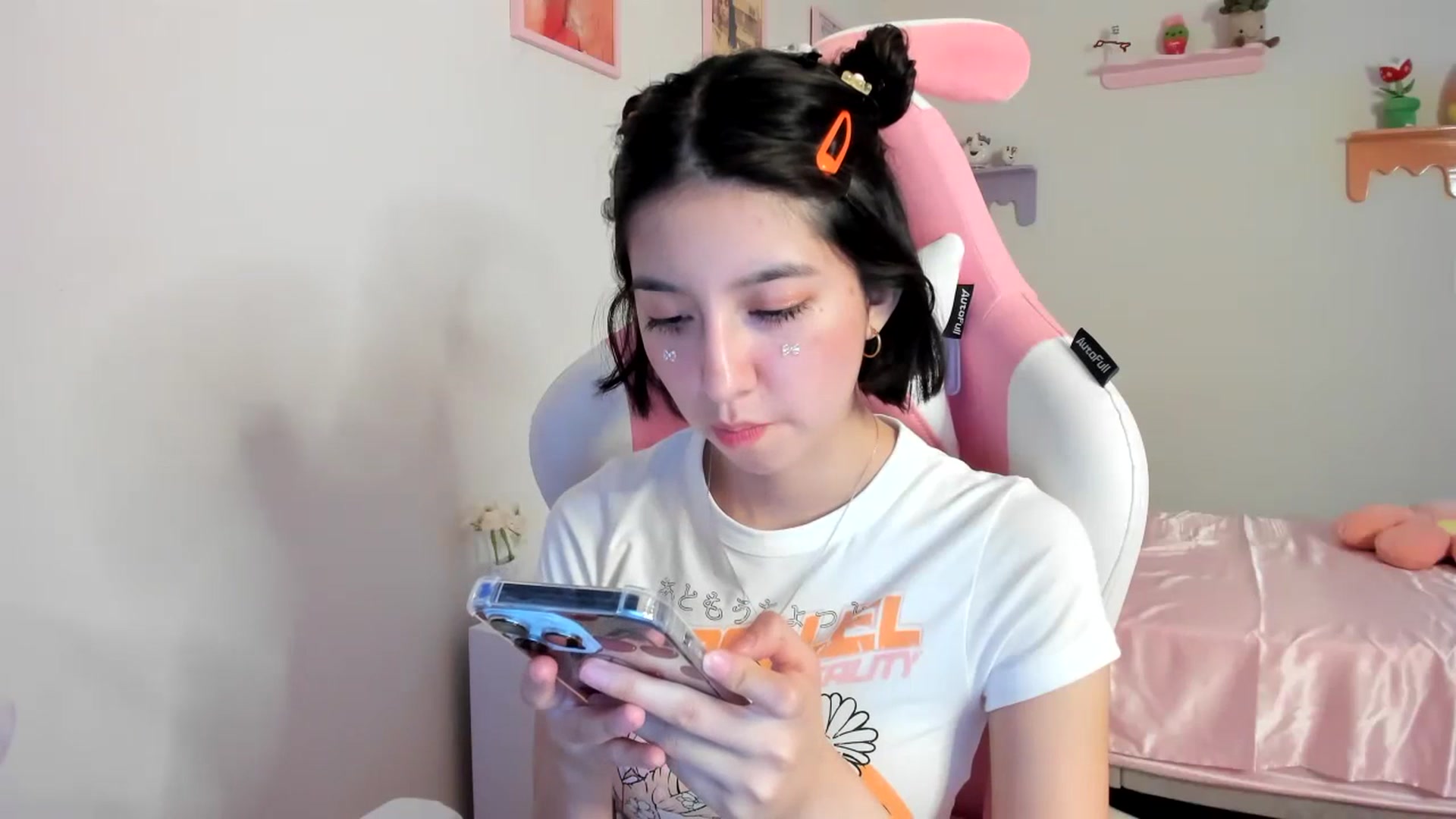 Gallery image thumbnail from Cherrycute666's myfreecams stream on, 07/20/2023, 05:00 image 8 of 20