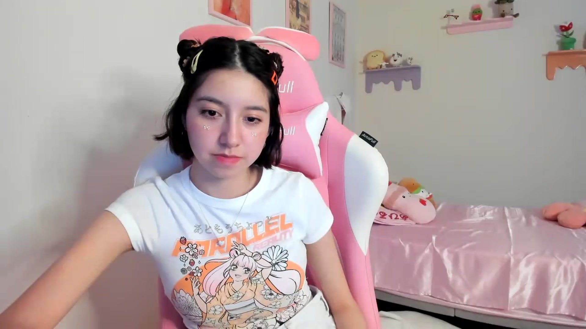 Gallery image thumbnail from Cherrycute666's myfreecams stream on, 07/20/2023, 05:00 image 18 of 20