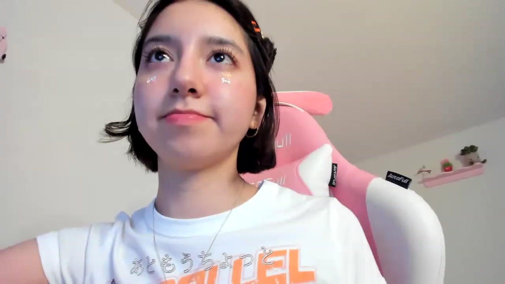 Gallery image thumbnail from Cherrycute666's myfreecams stream on, 07/20/2023, 06:51 image 11 of 20