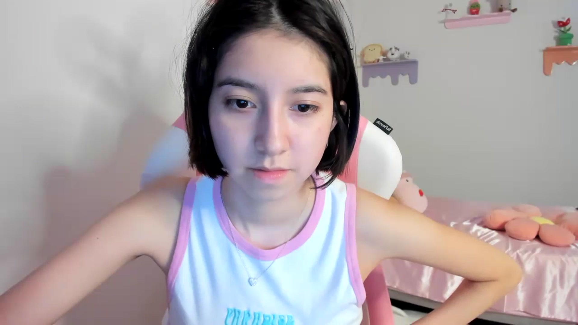 Gallery image thumbnail from Cherrycute666's myfreecams stream on, 07/21/2023, 02:01 image 5 of 20
