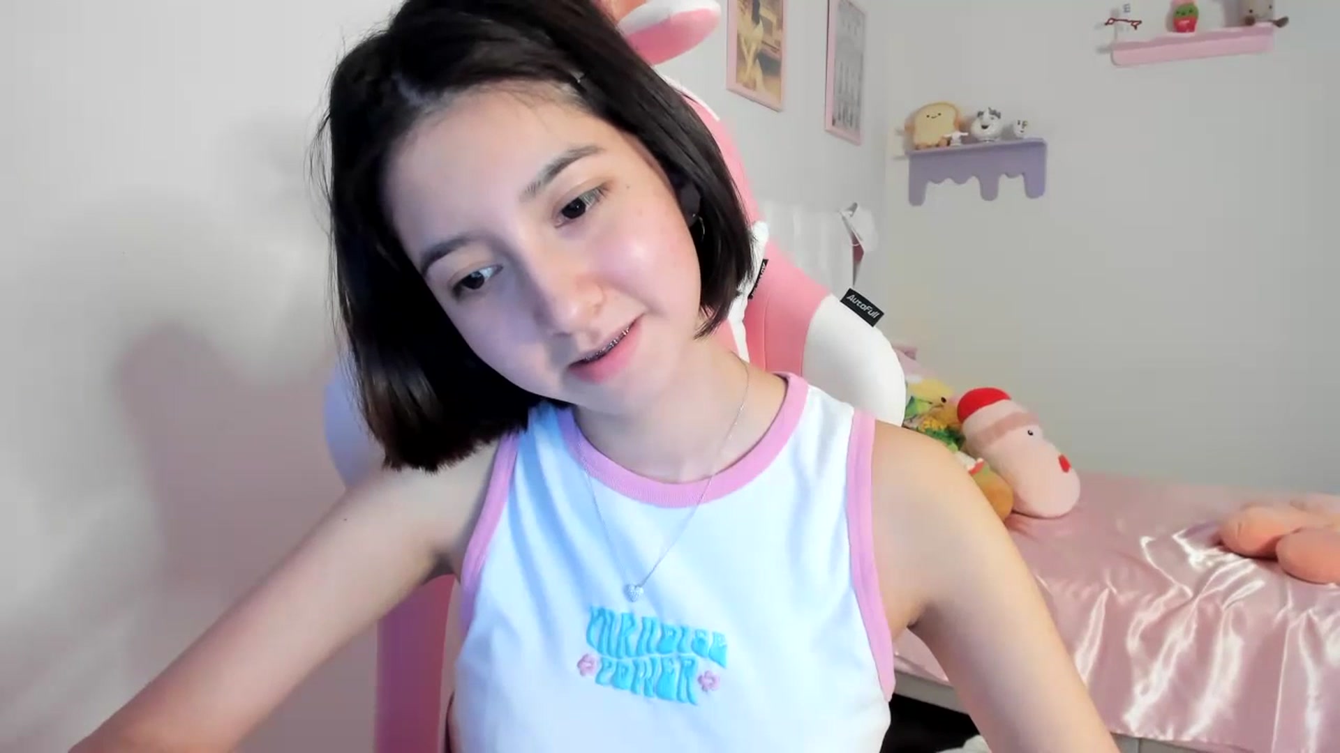 Gallery image thumbnail from Cherrycute666's myfreecams stream on, 07/21/2023, 03:30 image 14 of 20
