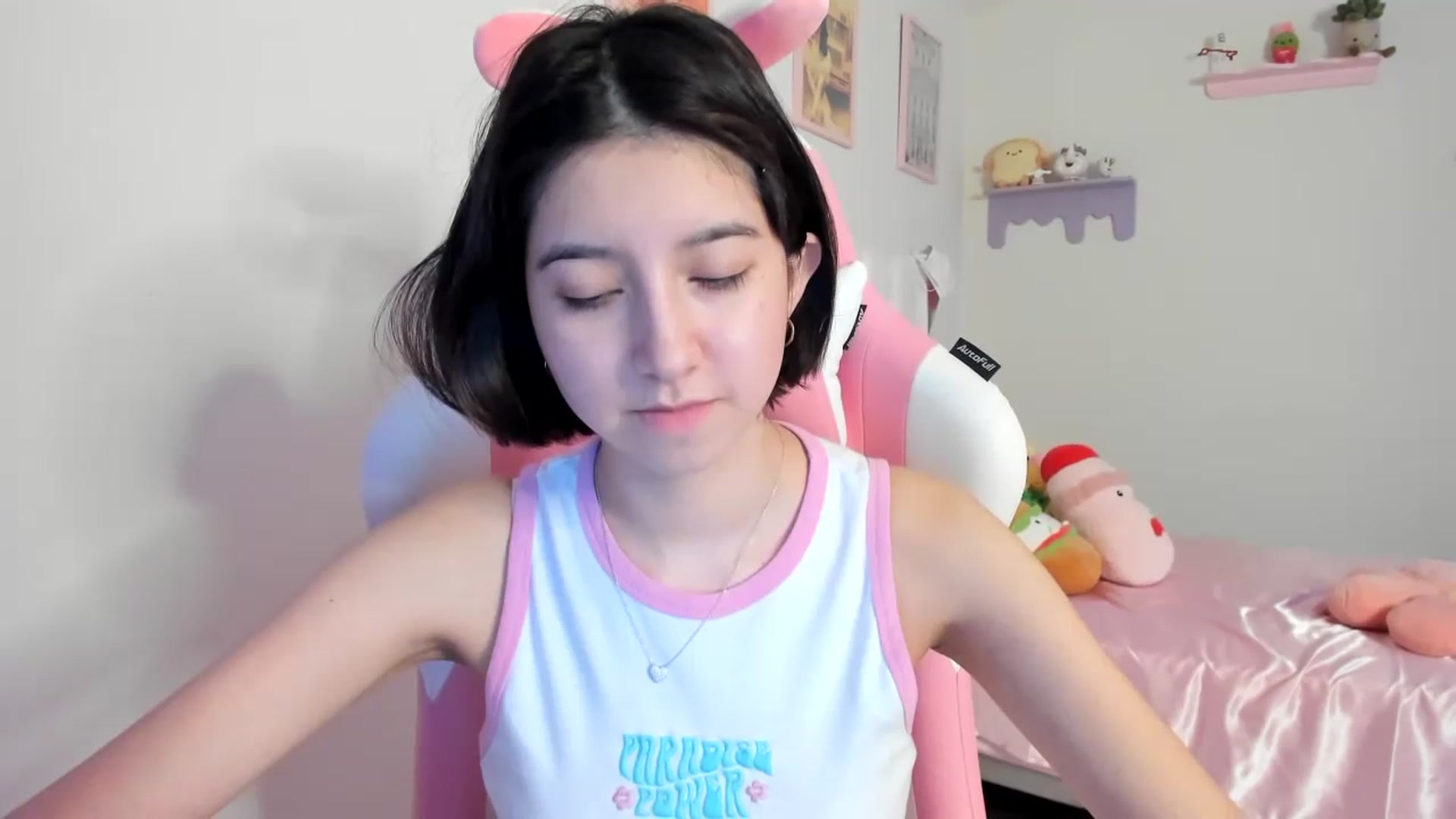 Gallery image thumbnail from Cherrycute666's myfreecams stream on, 07/21/2023, 05:34 image 5 of 20